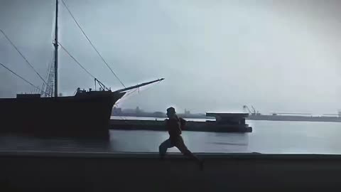《洛奇6/洛奇5/洛奇4/洛奇3/洛奇2/洛奇1》资源下载高清
免费下载
http://duanjufenxiang.ongugu.com/
《洛奇》（Rocky），别名龙拳虎威、洛基，是由美国米高梅电影、联美电影联合发行，约翰·G·艾维尔森执导，西尔维斯特·史泰龙编剧，西尔维斯特·史泰龙、塔莉娅·夏尔、卡尔·韦瑟斯、布吉斯·梅迪斯主演的运动影片 。该片于1976年12月3日在美国上映 。
该片改编自职业拳击手查克·维普纳的真实经历，讲述了一个斗志旺盛的年轻人洛奇，从费城某俱乐部拳手打到世界冠军的成长故事 。洛奇是一黑社会组织的小喽罗，也是业余拳击手，经常充当陪打人，但很少拿到小费。美