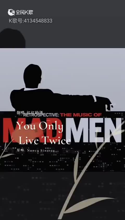 《007之雷霆谷》

英国1967年刘易斯·吉尔伯特执导的电影
《007之雷霆谷》是由刘易斯·吉尔伯特执导，肖恩·康纳利、滨美枝、若林映子、丹波哲郎等主演的动作电影。该片于1967年6月12日在英国上映。
影片主要讲述了特工007在香港假死之后，前往日本替美方调查不明飞行物的故事。
美国太空船遭到了不明飞行物的攻击，美方怀疑是苏联的阴谋，目的是想独霸太空。美方测出了不明飞行物的降落地点是在日本，于是英国军方派出007（肖恩·康纳利饰）前往日本替美方调查此事。由于007的身份特殊，直接进入日本容易被敌人察觉。为了掩人耳目，007先是在香港假死，然后用新的身份进入了日本，并先后与两名日本女谍报员明子（若林映子饰）和铃木（滨美枝饰）搭档。另一方面，苏联的太空船也受到攻击，苏方认定这是美国采取的报复行动，两个超级大国之间的大战一触即发。007在经过一番调查之后，发现阴谋单位不是苏联，也不是日本，而是日本一家化学公司挂钩的私人单位，在日本情报机关的帮助之下詹姆斯·邦德乔装改扮成日本渔夫混上海岛。原来海岛上的火山之下隐藏着一个秘密发射基地，首脑人物是007的死对头。魔鬼党首脑的贝洛福（唐纳德·普利森斯饰）。正当美国另外一艘太空船遭受攻击前几秒钟，007消灭了魔鬼党太空基地 。


电影资源 
http://duanjufenxiang.ongugu.com/