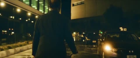 《谍杀风暴》

2026年西班牙丹尼·德拉托雷导演惊悚电影
《谍杀风暴》（西班牙语：Zeta）是一部2026年上线Prime Video的西班牙惊悚电影，由丹尼·德拉托雷执导，马里奥·卡萨斯、玛蕾拉·嘉里加等主演 。
影片讲述四名前西班牙特工在全球遇刺，他们都与数十年前在哥伦比亚的秘密“谢纳加行动”有关。西班牙顶尖特工泽塔奉命追查并保护唯一幸存者，并与似乎知晓更多内情的哥伦比亚特工阿尔法合作，揭开过往秘密 。
剧情简介
四名前西班牙特工在全球不同地点同时遇刺。西班牙国家情报中心发现，数十年前他们都在哥伦比亚参与了秘密的谢纳加行动。西班牙国家情报中心最出色的特工泽塔（马里奥·卡萨斯 饰）必须追查并保护唯一的幸存者，这将是他迄今为止最危险的全球任务。哥伦比亚顶级特工阿尔法（玛蕾拉·嘉里加 饰）将与泽塔并肩行动，而她似乎比他更了解谢纳加行动背后的秘密。

电影资源 
http://duanjufenxiang.ongugu.com/